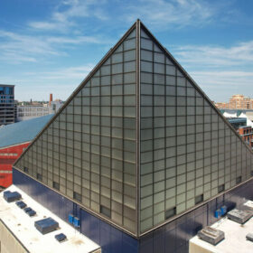 Linetec_MD-NationalAquarium_©PrimeMeridianPhoto-courtesySuperSky38-small